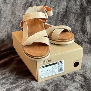 Taos Footwear Women's Neutral Beige Strappy Ankle Sandals - EU 40